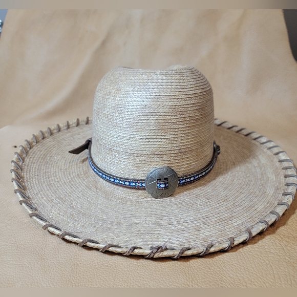 Desperado Sun Body Palm Hat - Picture 3 of 10